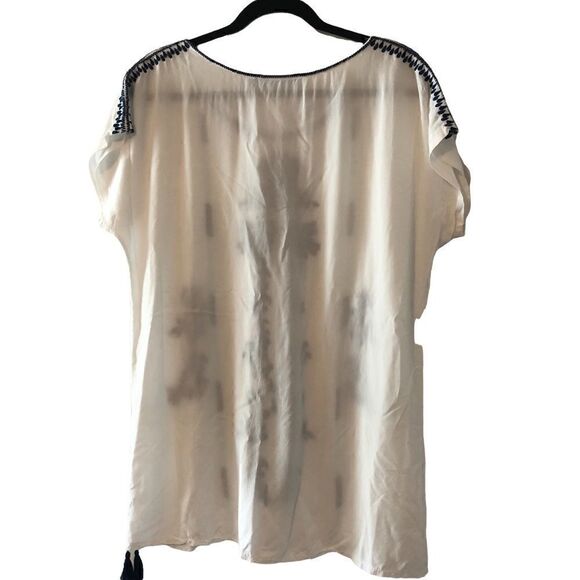 Solitaire Swim white tunic with two tone embroidered floral front - Picture 2 of 8